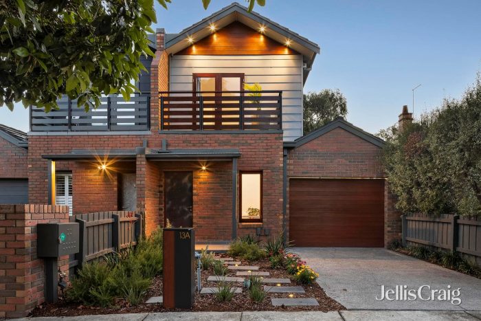13A Sparks Ave, Fairfield VIC 3078, Australia