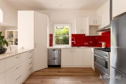 13A Sparks Ave, Fairfield VIC 3078, Australia
