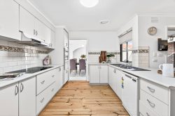 12 Minchinbury Dr, Vermont South VIC 3133, Australia