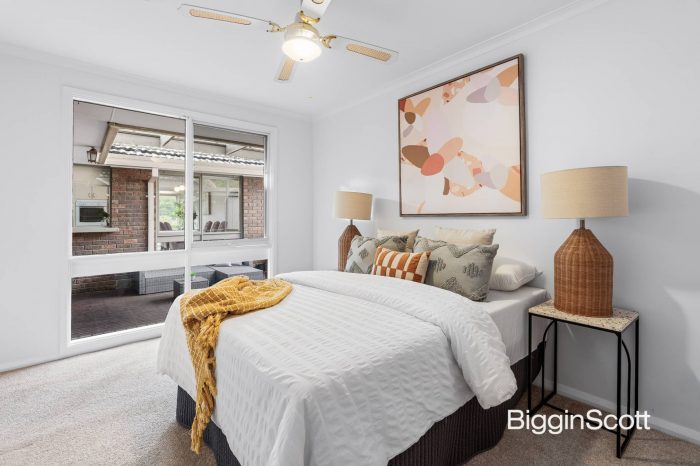 12 Minchinbury Dr, Vermont South VIC 3133, Australia