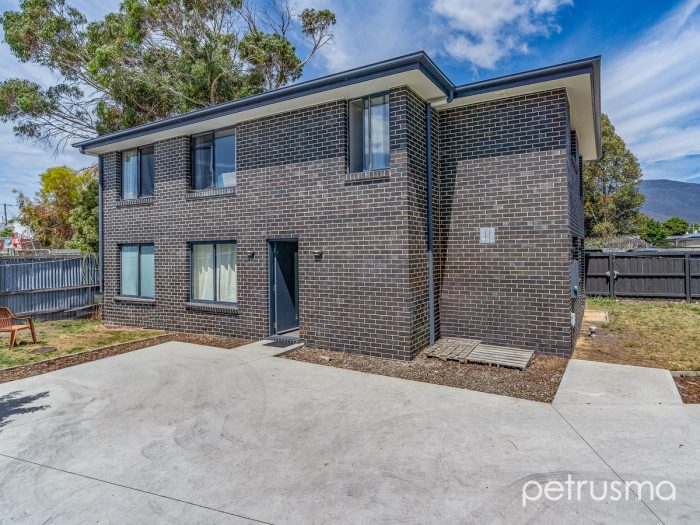 3 & 4/26 Mcgough Street, Glenorchy TAS 7010, Australia