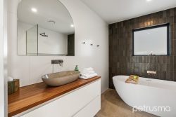 Unit 2/57 Amy St, West Moonah TAS 7009, Australia