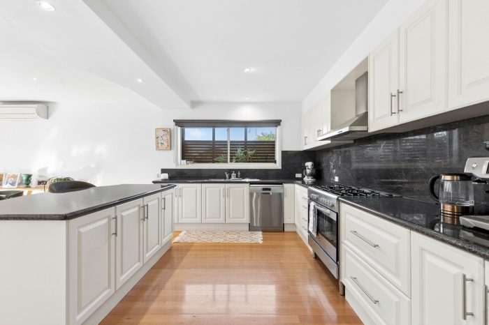 Unit 1/44 Balcombe Rd, Newtown VIC 3220, Australia