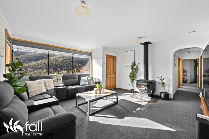 21 Balcumbi St, Mornington TAS 7018, Australia