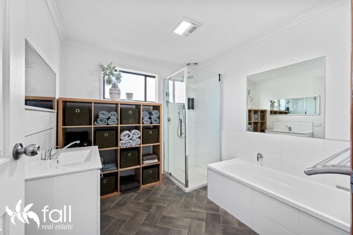 21 Balcumbi St, Mornington TAS 7018, Australia