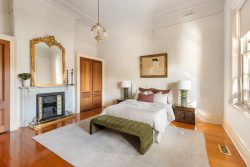 362 Beaconsfield Parade, St Kilda West VIC 3182, Australia