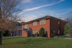 17 Bendora Ave, Crestwood NSW 2620, Australia
