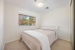 17 Bendora Ave, Crestwood NSW 2620, Australia