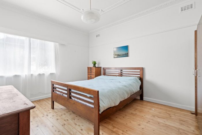 56 Bradley Ave, Thornbury VIC 3071, Australia