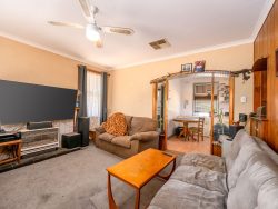 6 Cameron Ave, Shepparton VIC 3630, Australia