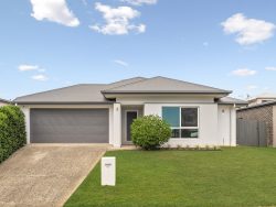 62 Ceylon Cct, Griffin QLD 4503, Australia
