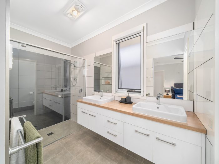62 Ceylon Cct, Griffin QLD 4503, Australia