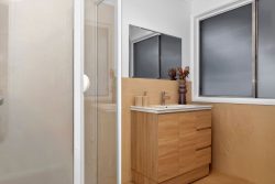 9 Charles St, Old Noarlunga SA 5168, Australia