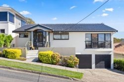 15 Charlotte St, Merewether NSW 2291, Australia