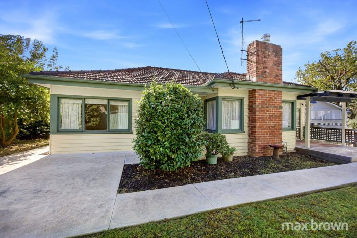 629 Mt Dandenong Rd, Kilsyth VIC 3137, Australia