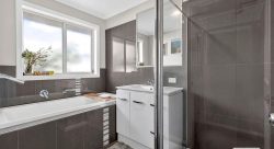 5 Chervil Pl, Baranduda VIC 3691, Australia