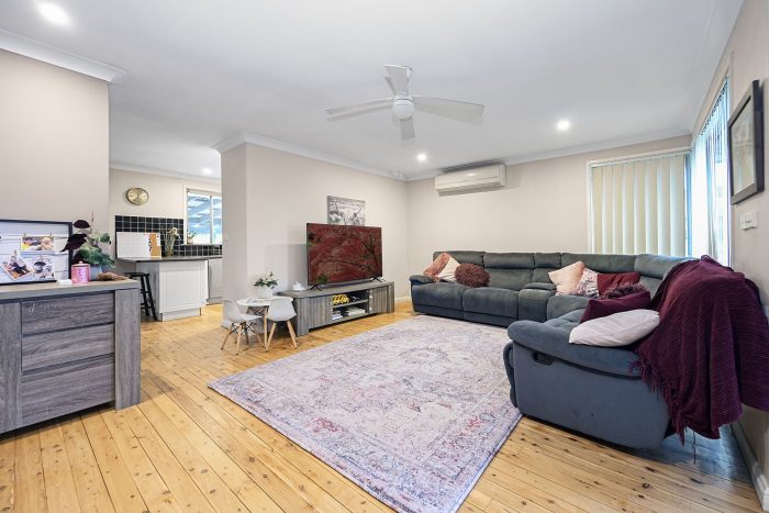58 Chesterfield Rd, South Penrith NSW 2750, Australia