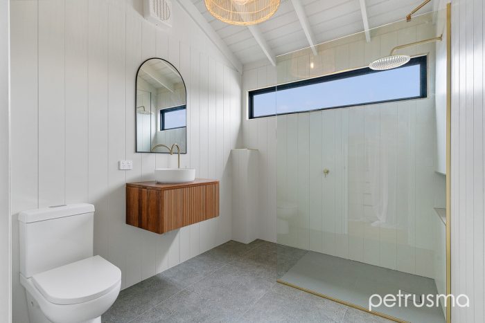 455 Clifton Beach Rd, Clifton Beach TAS 7020, Australia