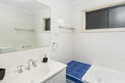 14 Craig Cres, Dapto NSW 2530, Australia