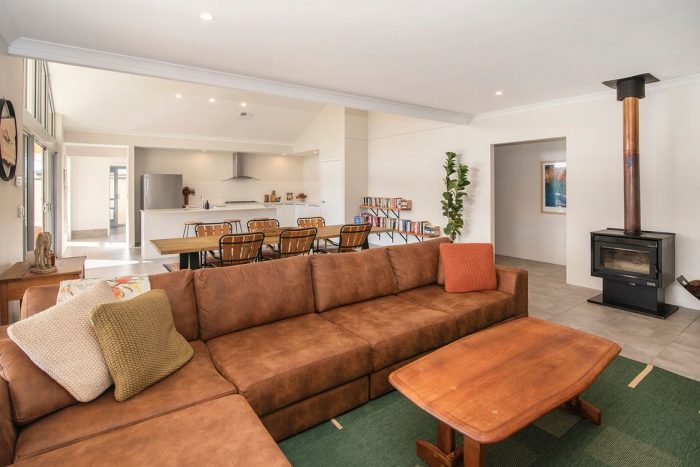 31 Pinehurst Cres, Dunsborough WA 6281, Australia