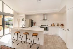31 Pinehurst Cres, Dunsborough WA 6281, Australia
