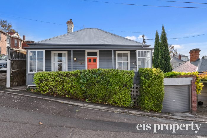 31 Devonshire Square, West Hobart TAS 7000, Australia