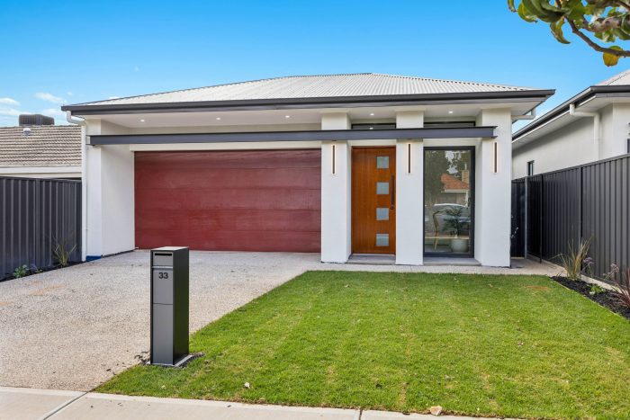 33 Dwyer Rd, Oaklands Park SA 5046, Australia
