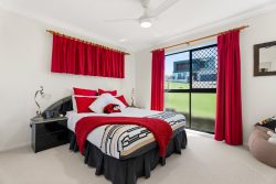 16 Swissalp Dr, Urraween QLD 4655, Australia