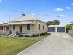 6 Third St, Cessnock NSW 2325, Australia