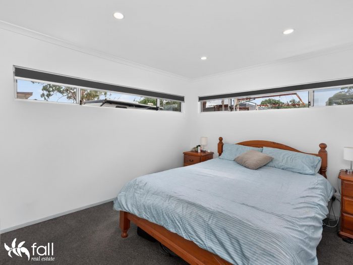 10 Erle St, Carlton River TAS 7173, Australia