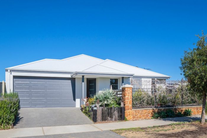 29 Kawana Bvd, Dunsborough WA 6281, Australia