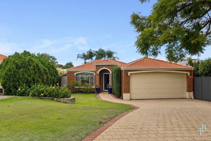 36 Kelsall Cres, Manning WA 6152, Australia