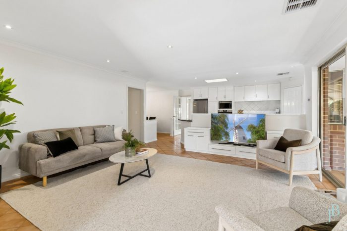 36 Kelsall Cres, Manning WA 6152, Australia
