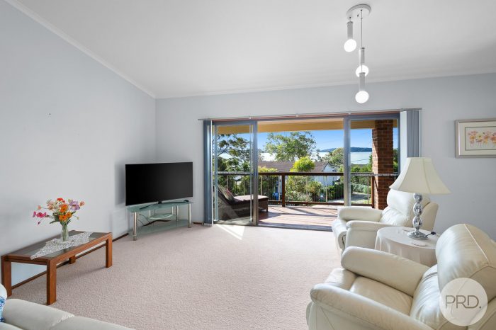 101 Francis Ave, Lemon Tree Passage NSW 2319, Australia