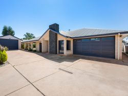 29 Gatacre Dr, Somerville WA 6430, Australia