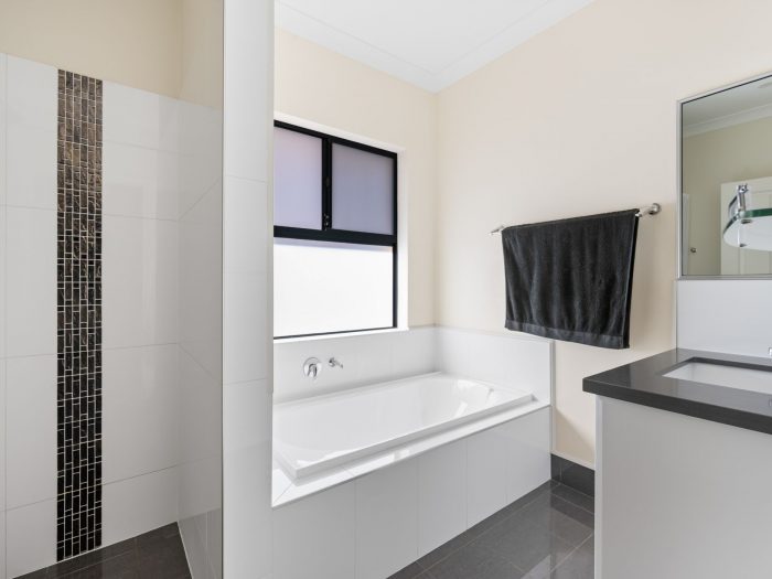 29 Gatacre Dr, Somerville WA 6430, Australia