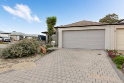 48 Gingerale Cir, Byford WA 6122, Australia