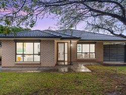 693 Grand Blvd, Seaford Meadows SA 5169, Australia