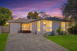 27 Greenfield Rd, Empire Bay NSW 2257, Australia