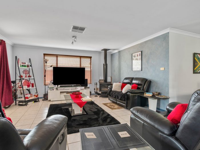 28 Hawkins St, Piccadilly WA 6430, Australia