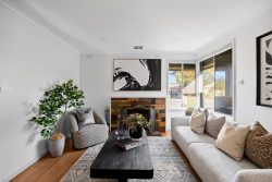 29 Huntsman Dr, Noble Park VIC 3174, Australia