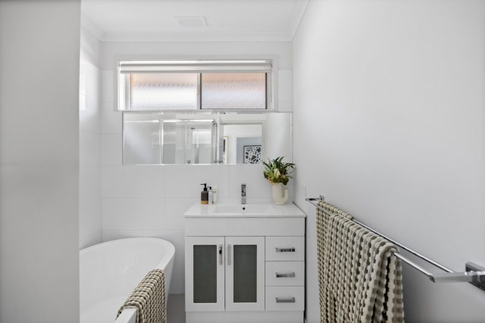 29 Huntsman Dr, Noble Park VIC 3174, Australia