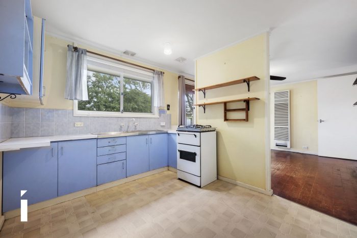 13 Chirnside Cct, Kambah ACT 2902, Australia