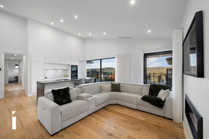 7 Tuam Pl, Googong NSW 2620, Australia