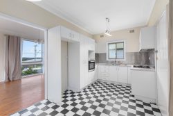 93 Kanahooka Rd, Kanahooka NSW 2530, Australia