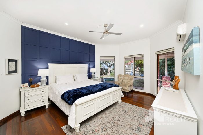 22 Kardil St, Dalyellup WA 6230, Australia