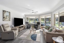 18 Kestrel Ave, Salamander Bay NSW 2317, Australia