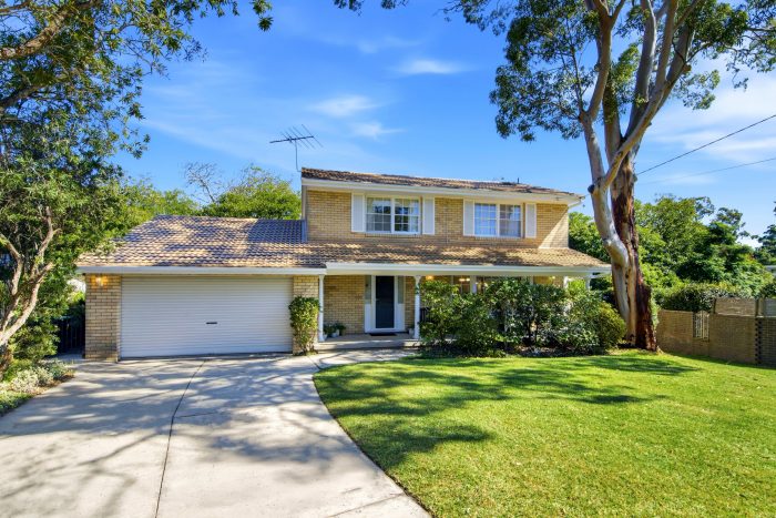4 Kew Cl, Belrose NSW 2085, Australia