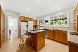 4 Kew Cl, Belrose NSW 2085, Australia