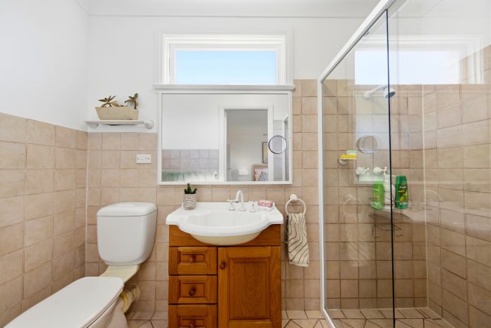 4 Kew Cl, Belrose NSW 2085, Australia